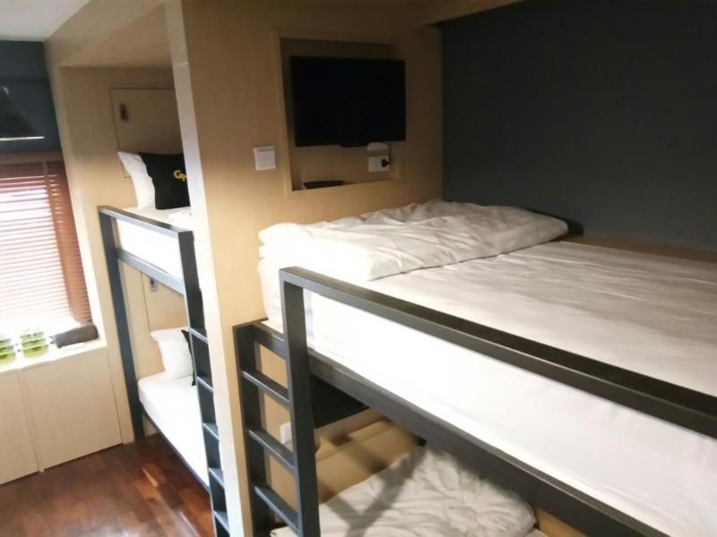 Gn Luxury Hostel Bangkok Kültér fotó