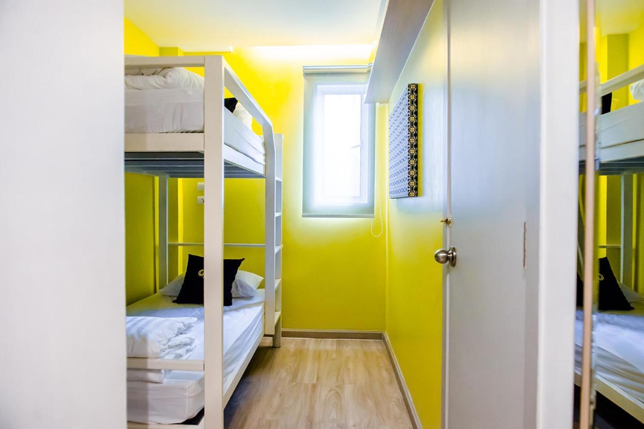 Gn Luxury Hostel Bangkok Kültér fotó