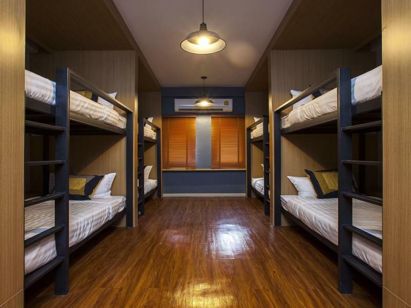 Gn Luxury Hostel Bangkok Kültér fotó
