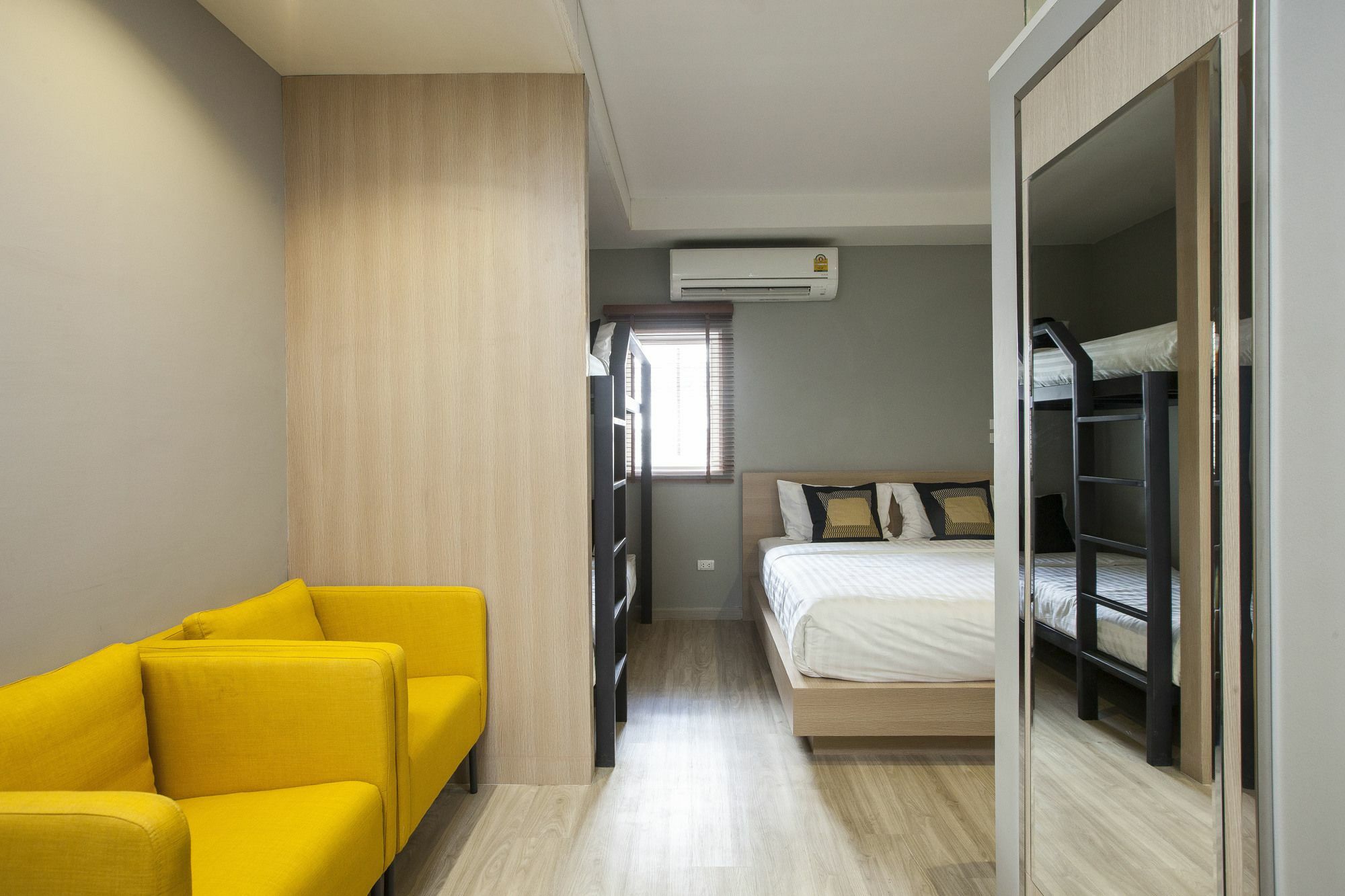 Gn Luxury Hostel Bangkok Kültér fotó