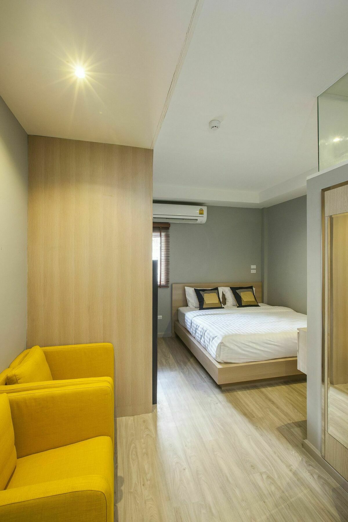 Gn Luxury Hostel Bangkok Kültér fotó