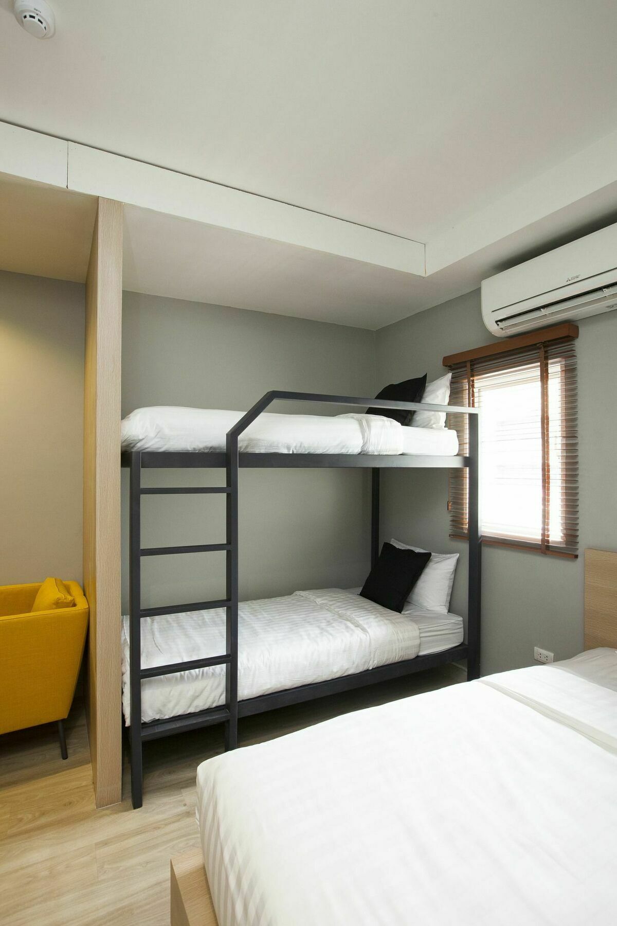 Gn Luxury Hostel Bangkok Kültér fotó